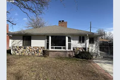 225 SW 7th Pl, Hermiston, OR 97838 - Photo 1