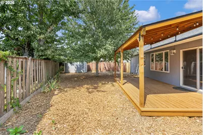 16822 SE Equestrian Way, Portland, OR 97236 - Photo 37
