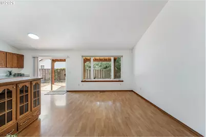 16822 SE Equestrian Way, Portland, OR 97236 - Photo 19