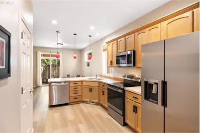 418 NW 152nd St, Vancouver, WA 98685 - Photo 9
