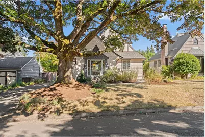 6826 SW 10th Ave, Portland, OR 97219 - Photo 3