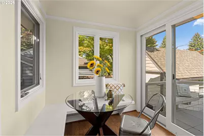 6826 SW 10th Ave, Portland, OR 97219 - Photo 15