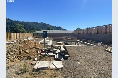 101 Magnolia Ln, Garibaldi, OR 97118 - Photo 5