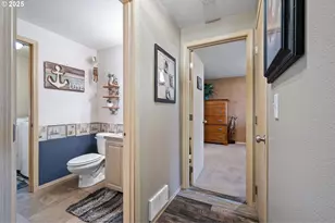 32968 Camas Swale Rd, Creswell, OR 97426 - Photo 19