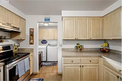 32968 Camas Swale Rd, Creswell, OR 97426 - Photo 13