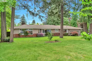 2644 SE 157th Ave, Portland, OR 97236 - Photo 3