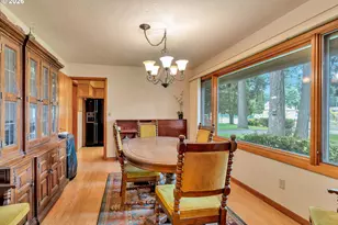 2644 SE 157th Ave, Portland, OR 97236 - Photo 9