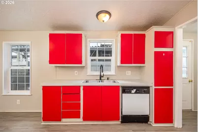 47757 Fairy Glen Dr, Oakridge, OR 97463 - Photo 13