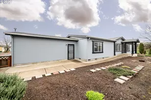 2569 Maia Loop, Springfield, OR 97477 - Photo 29