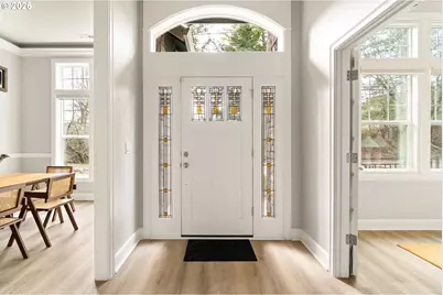 930 SW Skyline Blvd, Portland, OR 97221 - Photo 3