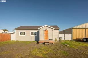 130 S 7th St, Lakeside, OR 97449 - Photo 37