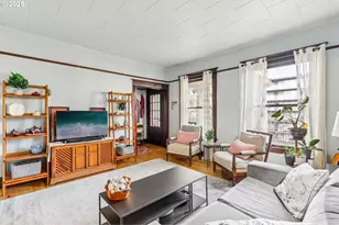 2058 NW Flanders St, Portland, OR 97209 - Photo 5