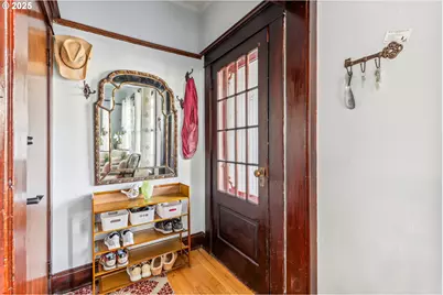 2058 NW Flanders St #5-2, Portland, OR 97209 - Photo 3