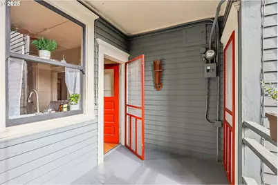 2058 NW Flanders St #5-2, Portland, OR 97209 - Photo 23