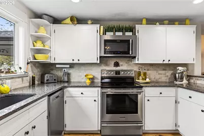 905 NW 19th St, McMinnville, OR 97128 - Photo 13