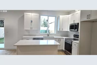 12451 SE Harold St, Portland, OR 97236 - Photo 13