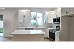 12451 SE Harold St, Portland, OR 97236 - Photo 13