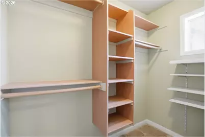9442 N Macrum Ave, Portland, OR 97203 - Photo 19