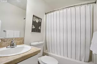 9442 N Macrum Ave, Portland, OR 97203 - Photo 27