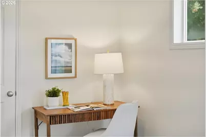 9442 N Macrum Ave, Portland, OR 97203 - Photo 17
