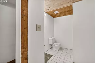 21625 SW Johnson Rd, West Linn, OR 97068 - Photo 35