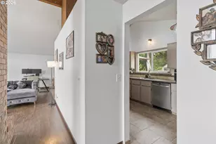209 Curtis Dr, Longview, WA 98632 - Photo 5