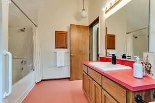 3087 Whitbeck Blvd, Eugene, OR 97405 - Photo 29