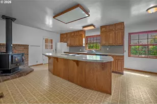6315 SW Richey Ln, Portland, OR 97223 - Photo 7