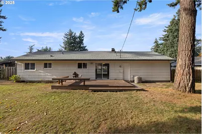 330 NE 190th Ave, Portland, OR 97230 - Photo 23