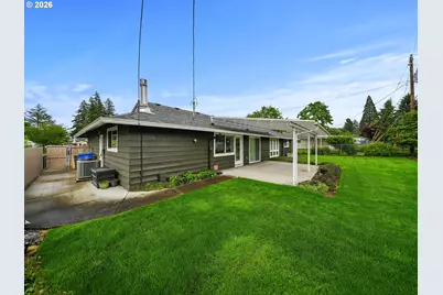 2021 NE 144th Ave, Portland, OR 97230 - Photo 5