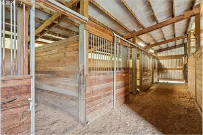 21470 SW Eagle Point Rd, McMinnville, OR 97128 - Photo 47