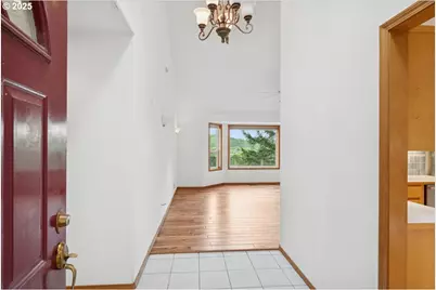 21470 SW Eagle Point Rd, McMinnville, OR 97128 - Photo 11