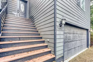 7642 SW 205th Terrace, Beaverton, OR 97007 - Photo 3