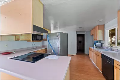 96951 Hampton Rd, Brookings, OR 97415 - Photo 13