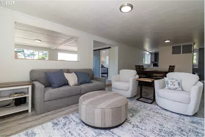 4589 Meares St, Florence, OR 97439 - Photo 15