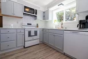 4589 Meares St, Florence, OR 97439 - Photo 33