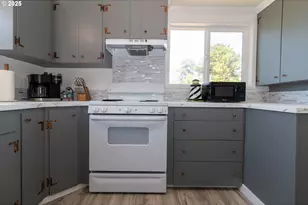 4589 Meares St, Florence, OR 97439 - Photo 19