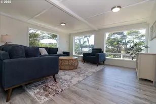 4589 Meares St, Florence, OR 97439 - Photo 11