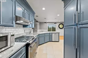 235 Melrose Terrace Ln, Roseburg, OR 97471 - Photo 11