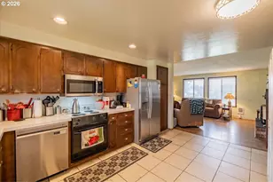 1360 Sunset Ln, Sweet Home, OR 97386 - Photo 9