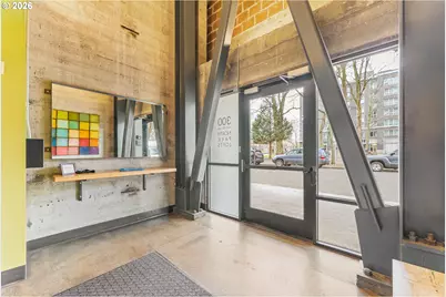 300 NW 8th Ave #303, Portland, OR 97209 - Photo 19