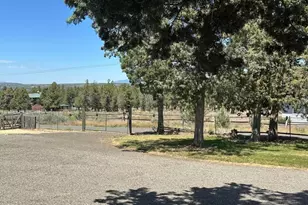 7872 SE Thompson Ct, Prineville, OR 97754 - Photo 21