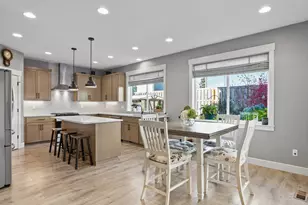 38323 Juniper St, Sandy, OR 97055 - Photo 11