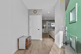 38323 Juniper St, Sandy, OR 97055 - Photo 5