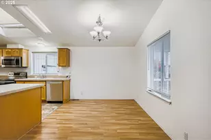 2111 Pippin St NE, Salem, OR 97305 - Photo 7