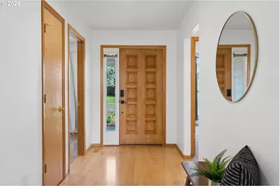 2446 SW Barbara St, McMinnville, OR 97128 - Photo 5