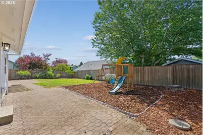 2446 SW Barbara St, McMinnville, OR 97128 - Photo 35
