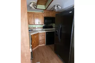 463 SE Gregory Dr, Winston, OR 97496 - Photo 5