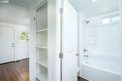 500 N Gilwood St #21, Carlton, OR 97111 - Photo 11