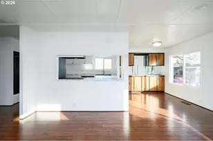 500 N Gilwood St, Carlton, OR 97111 - Photo 5